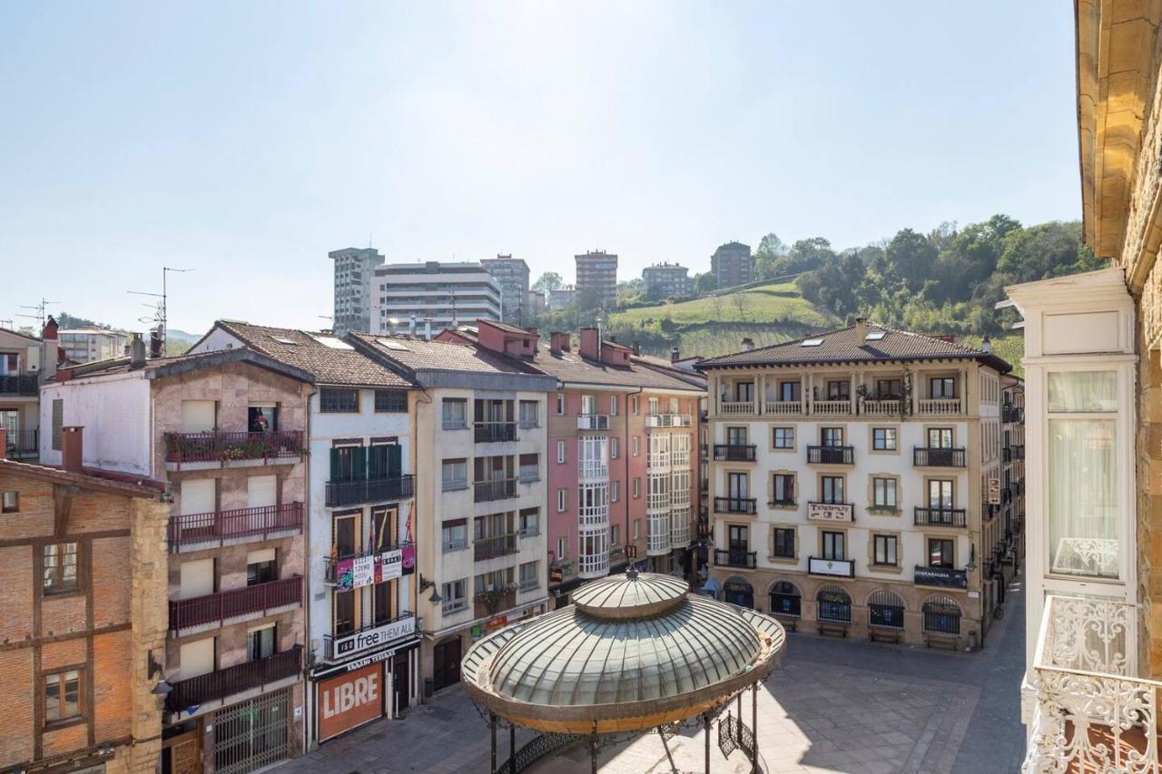 Piso En Zarauz Centro A 100M De La Playa Apartment Exterior photo